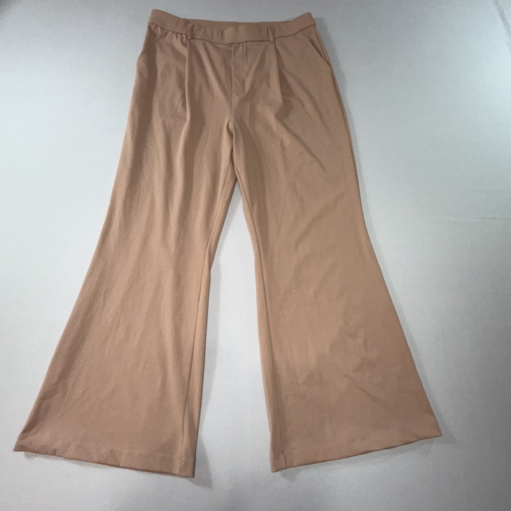 Halara Flex DayStretch High Waisted Pocket Work Flare Pants Size XL Burro/Tan